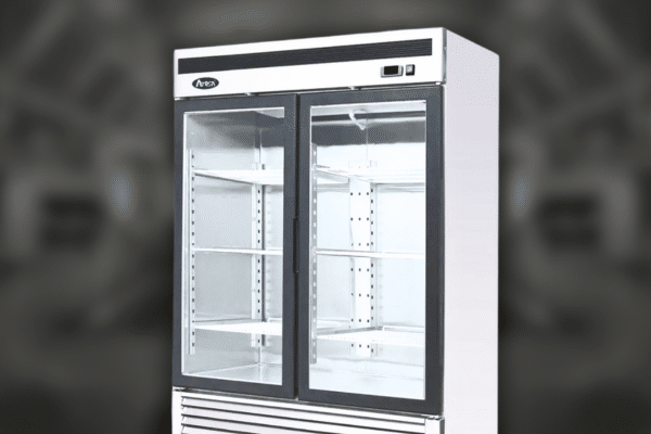 Atosa commercial refrigerator repair technician in Brentwood